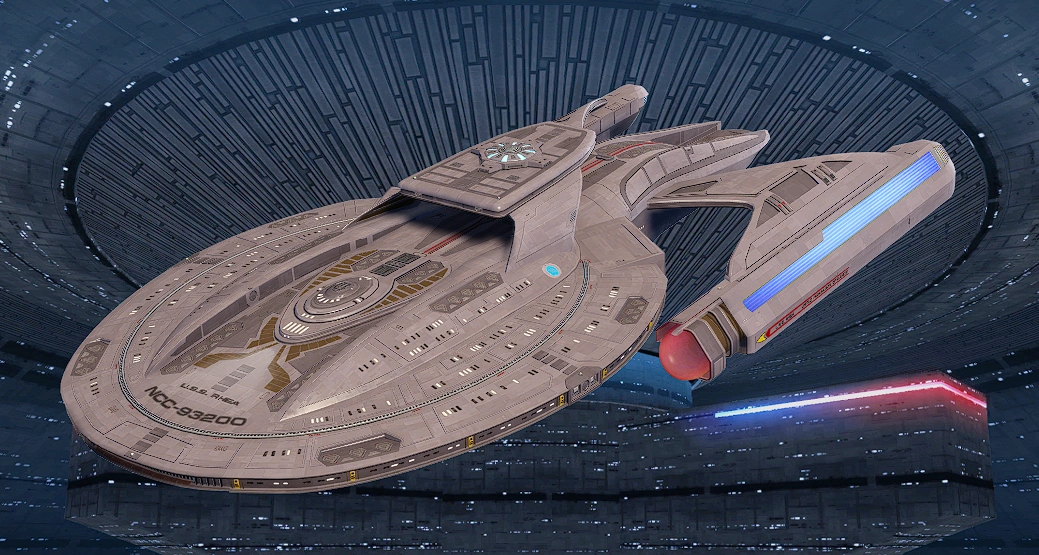 Luna class starship